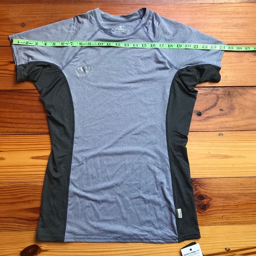 O'Neill Performance Wear Swim Shirt, NWT, XL - Picture 9 of 14